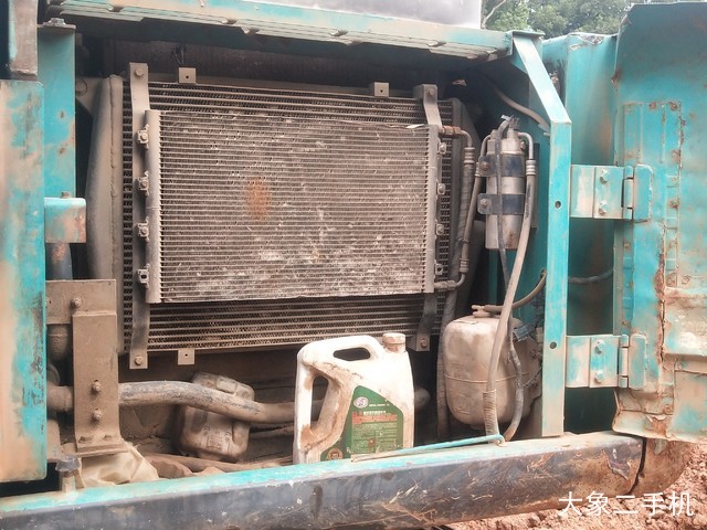 神钢 SK250-6E 挖掘机