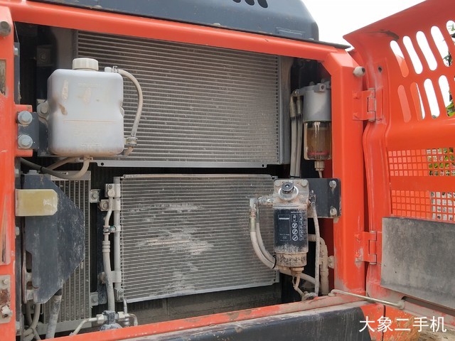 斗山 DX220LC-9C 挖掘机