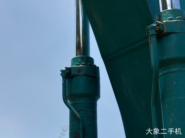 神钢 SK260LC-8 挖掘机