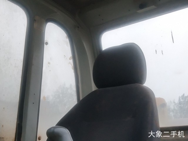 神钢 SK250-6E 挖掘机