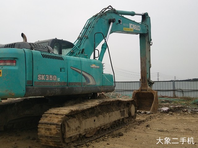 神钢 SK350LC-8 挖掘机