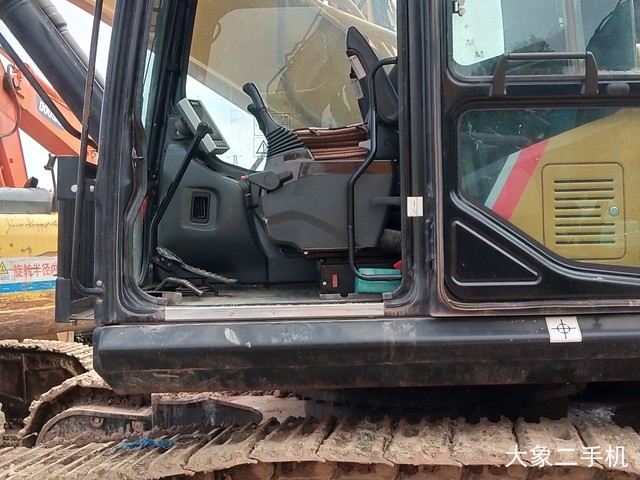 三一重工 SY365H 挖掘机