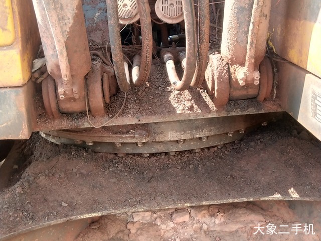 沃尔沃 EC210BLC 挖掘机