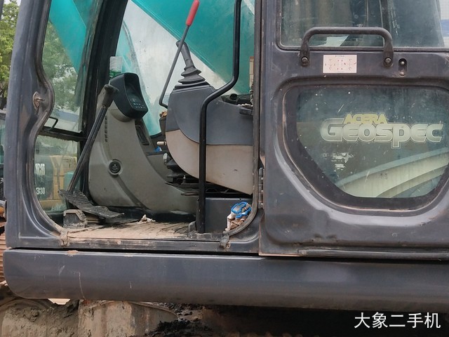 神钢 SK350LC-8 挖掘机