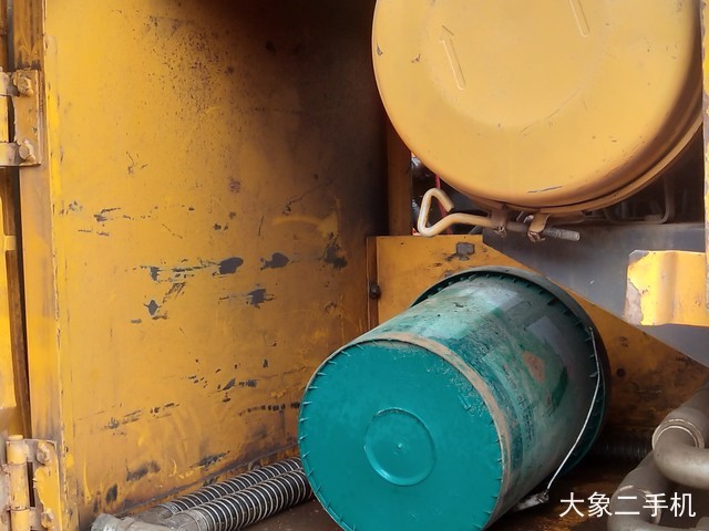 徐工 XE230 挖掘机