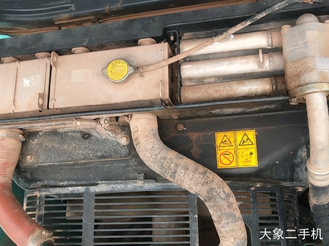 神钢 SK260LC-8 挖掘机