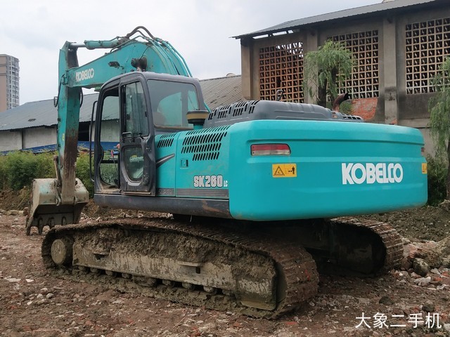 神钢 SK260LC-8 挖掘机