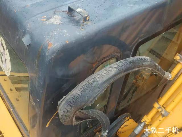 现代 R225LC-7 挖掘机