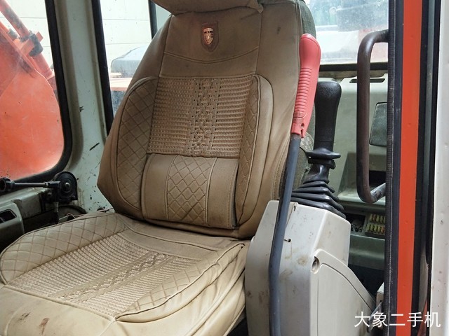 斗山 DH220LC-V 挖掘机