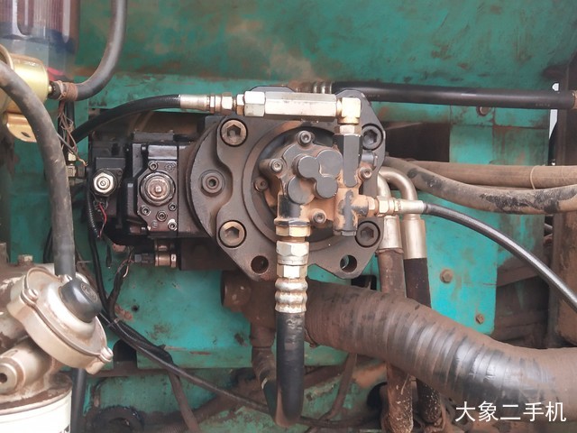 神钢 SK260LC-8 挖掘机