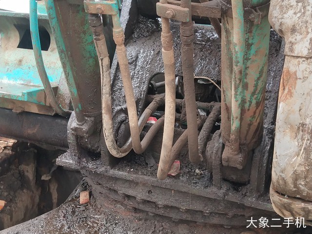 神钢 SK200-3 挖掘机