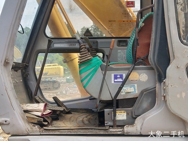 住友 SH200A2 挖掘机