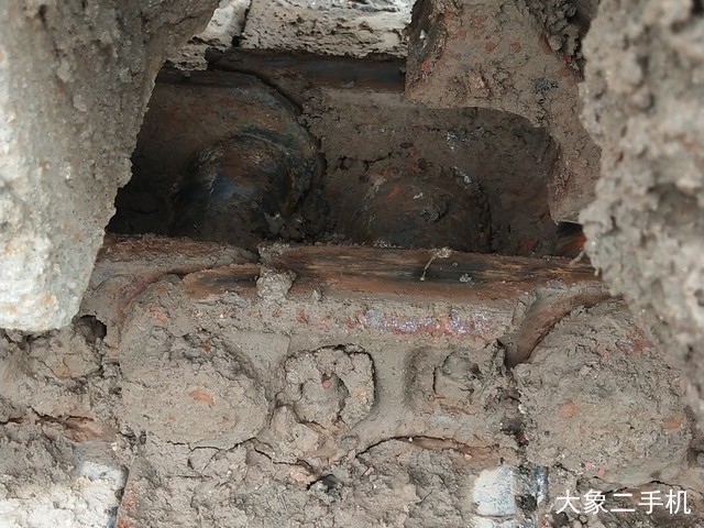 沃尔沃 EC290BLC 挖掘机