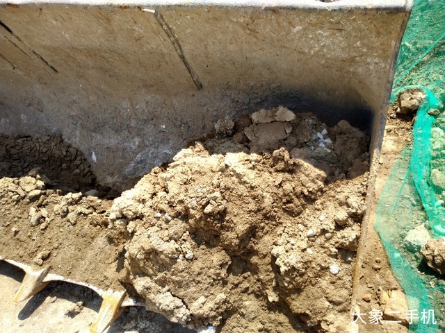 山东临工 LG933L 装载机