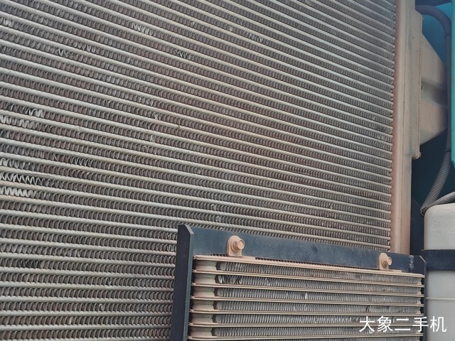 神钢 SK460-8 挖掘机