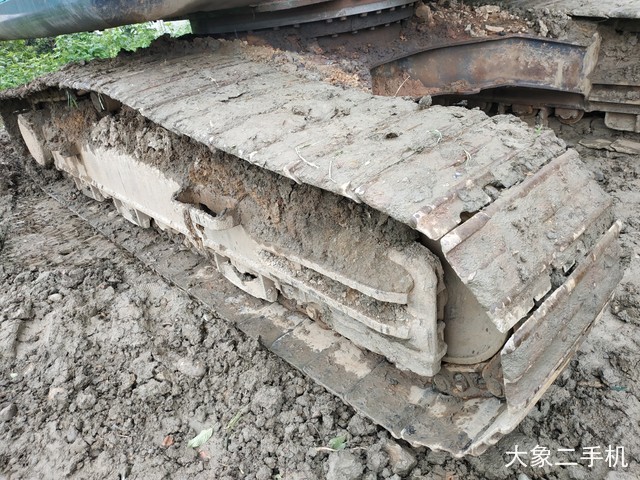 神钢 SK250-8 挖掘机