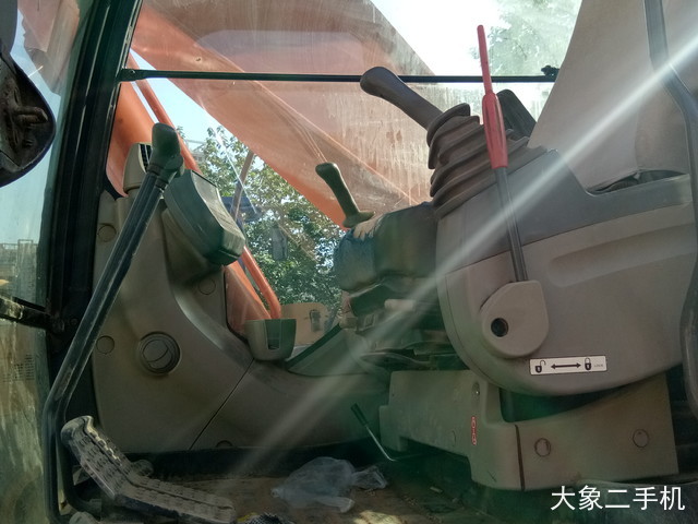 日立 ZX240-5A 挖掘机