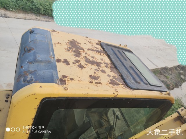 小松 PC220-8 挖掘机