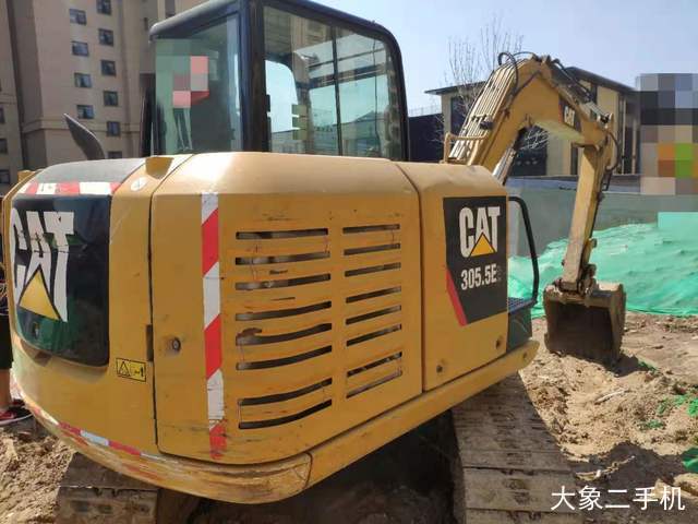 卡特彼勒 305.5E2小型液压 挖掘机