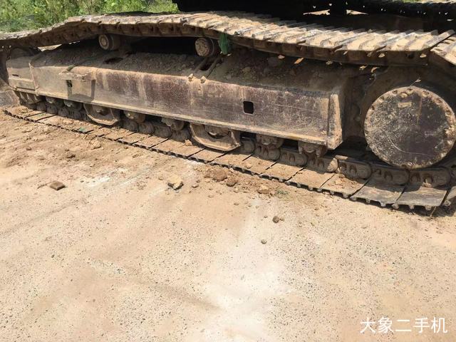 神钢 SK210LC-8 挖掘机