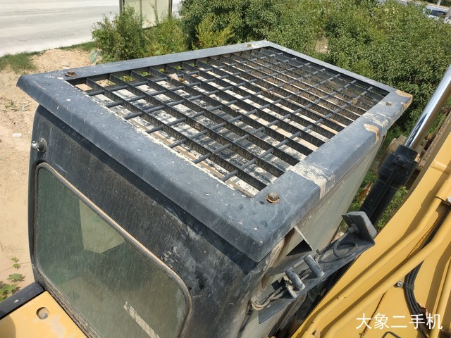 卡特彼勒 323D2L 挖掘机