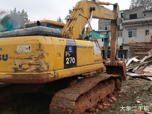 小松 PC270-7 挖掘机