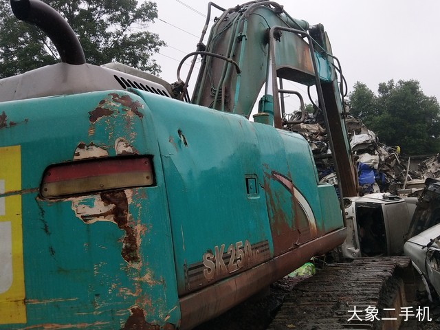 神钢 SK250-6E 挖掘机