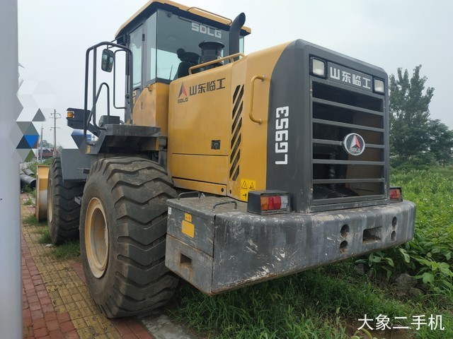 山东临工 LG953 装载机