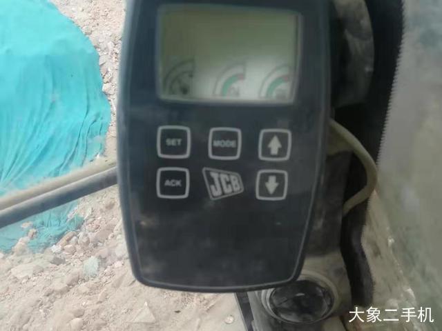 杰西博 JCB220 挖掘机