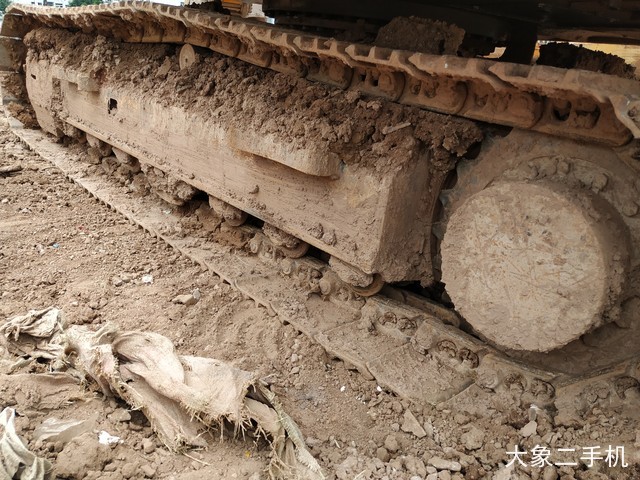 徐工 XE135D 挖掘机