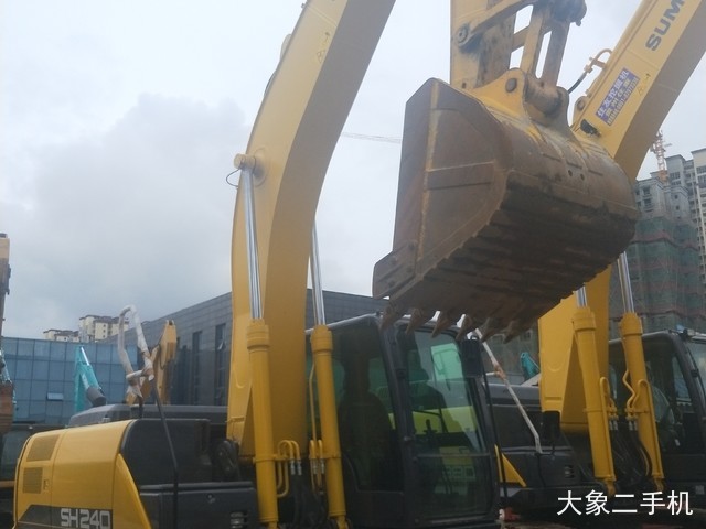 住友 SH220LC-6 挖掘机