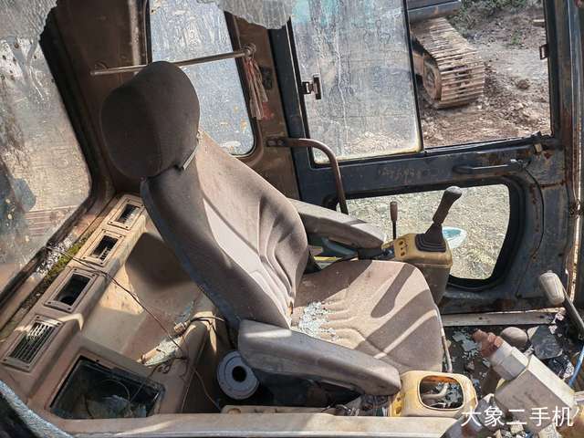 雷沃重工 FR150-7 挖掘机