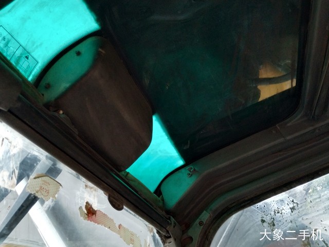 沃尔沃 EC210BLC 挖掘机