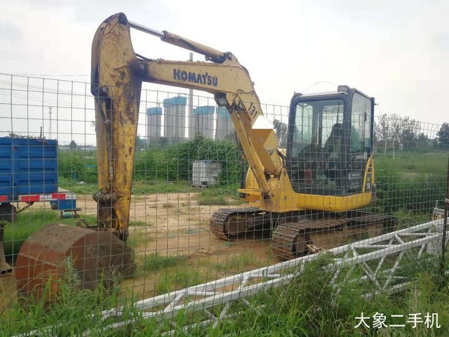 小松 PC56-7 挖掘机