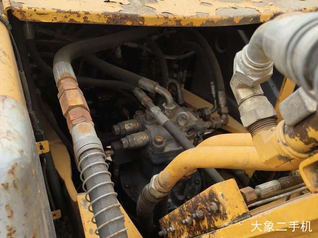 徐工 XE150 挖掘机