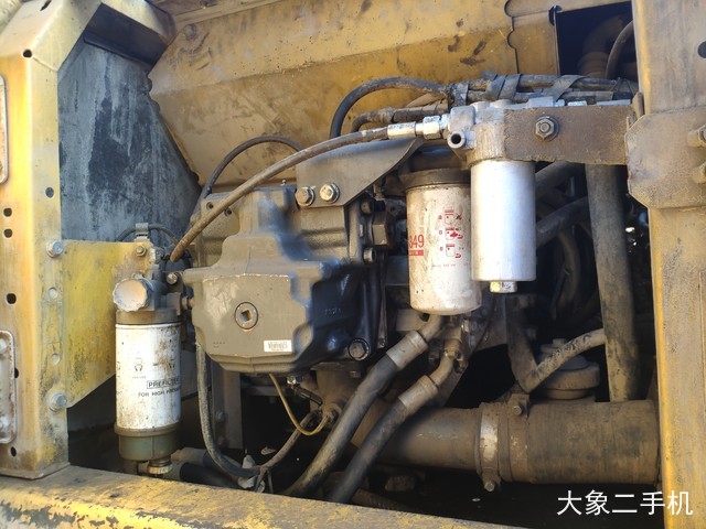 小松 PC220-8 挖掘机