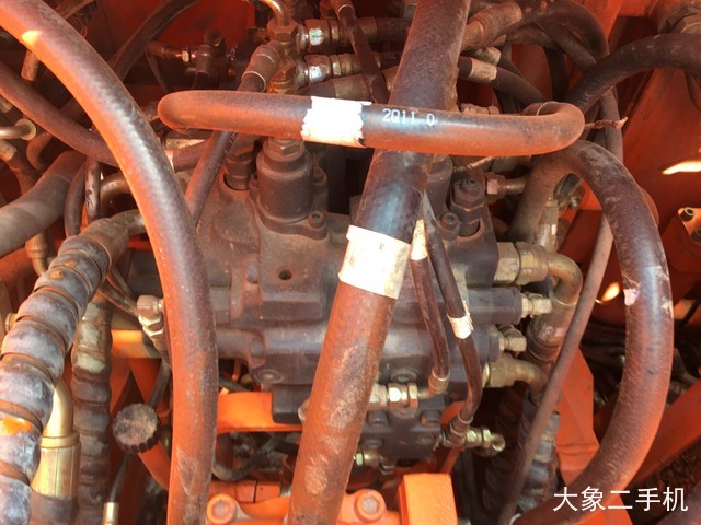 斗山 DX150LC 挖掘机