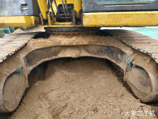 住友 SH210-5 挖掘机