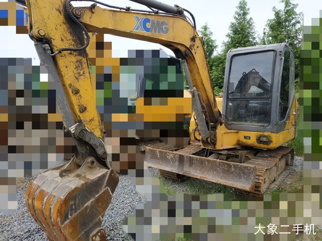 徐工 XE65D 挖掘机