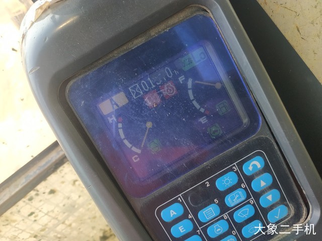 小松 PC220-7 挖掘机