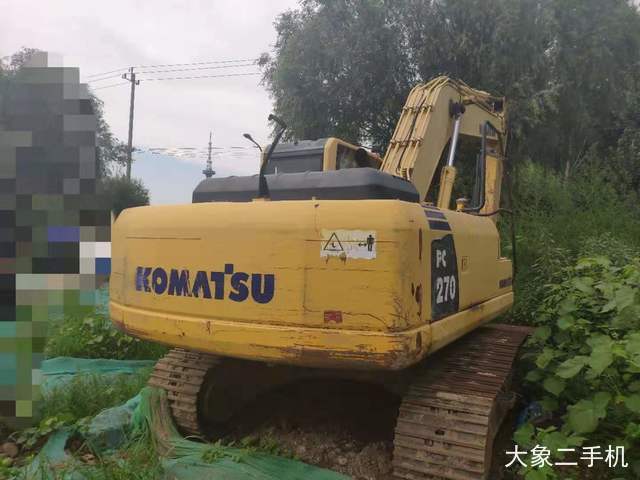 小松 PC220-8 挖掘机