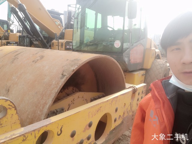 洛建 LSS2501 压路机