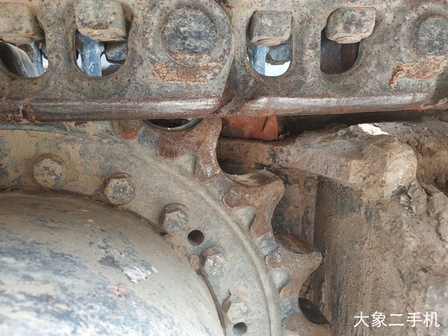 徐工 XE265C 挖掘机