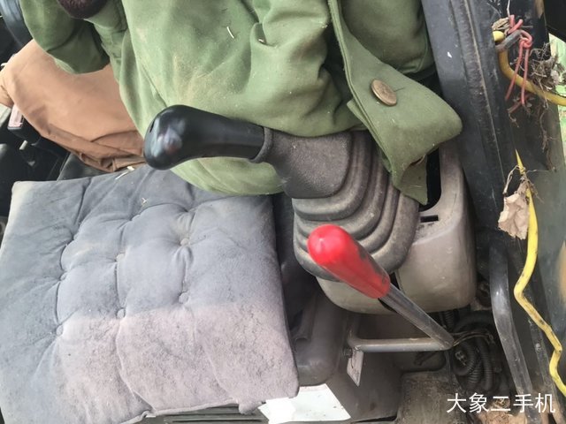 凯斯 CX55B 挖掘机