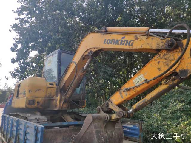 龙工 LG6065 挖掘机