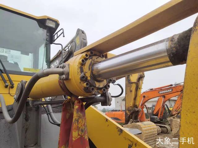 山东临工 L936 装载机