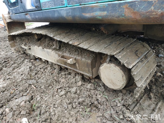 神钢 SK250-8 挖掘机