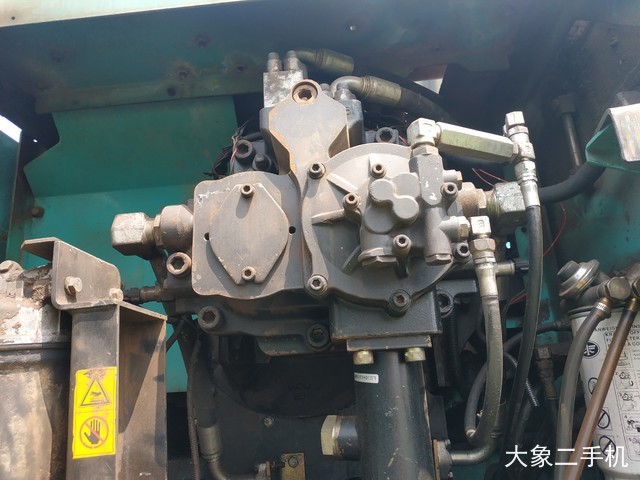 神钢 SK460-8 挖掘机