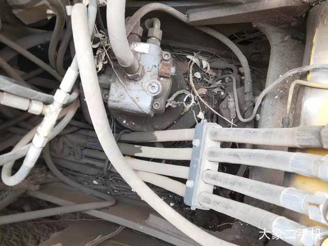 玉柴 YC85-8 挖掘机