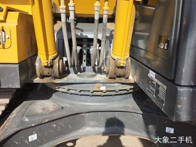 山东临工 E6150F 挖掘机